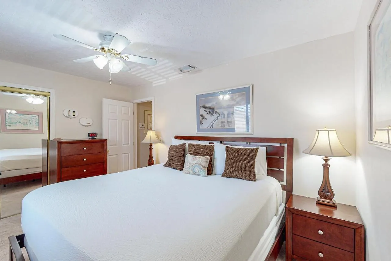 Gulf Highlands: 181 Gulf Highlands Blvd. Villa Panama City Beach United States